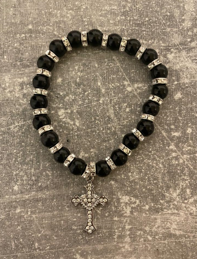 Schwarzes Perlenarmband